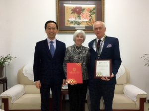 (R-L) Peter Brewer, his wife Hilary, and the Deputy Head of the Chinese Academy of Sciences after the award ceremony. Photo provided by P. Brewer