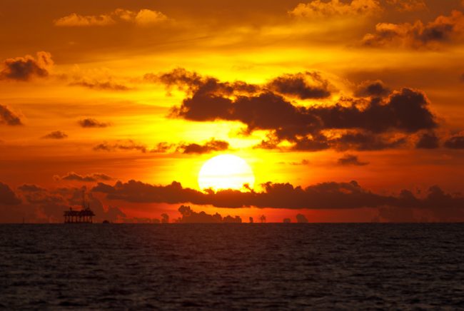 Sunset in the Gulf off the coast of Alabama. (Photo credit: Oceana/Carlos Suarez)