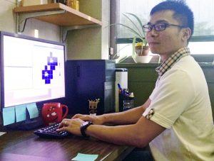 Bicheng at Pennsylvania State University works on the coding for simulations involving oil plumes. (Provided by Bicheng Chen)