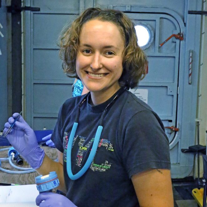 KelseyRogers_SuspendedParticles-FEATURED Kelsey Rogers collects samples of sediment particles onboard the R/V Endeavor’s laboratory. (Photo provided by Professor Joseph Montoya, Georgia Institute of Technology)