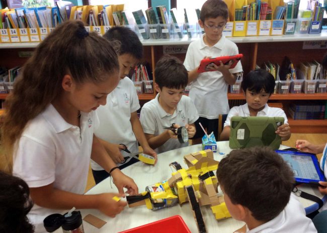 studentsdrifte-web Students construct their own drifter after being inspired by “Bob the Drifter”. (Provided by: Jenny Harter)