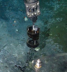 The ROV Odysseus collects oil from a natural oil seep in the GC600 seep field at 1,185 meters deep. (Photo credit: Pelagic Research Services)