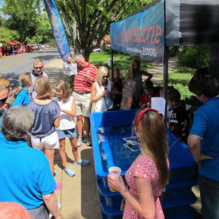 ECOGIG Science at the Stadium Visitors check out ECOGIG’s Ocean Discovery Zone at Science at the Stadium. Photo Credit: ECOGIG.