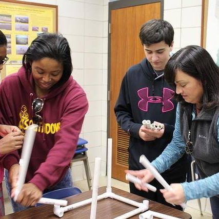 CWC hosts an Introduction to Oceanography class. Photo Credit: CWC.